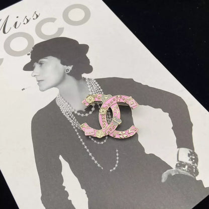 25 Summer new pink enamel double C brooch