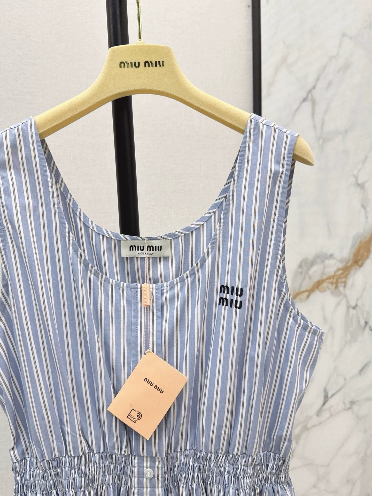 M 25 Spring and Summer New Blue Striped Sleeveless Dresses