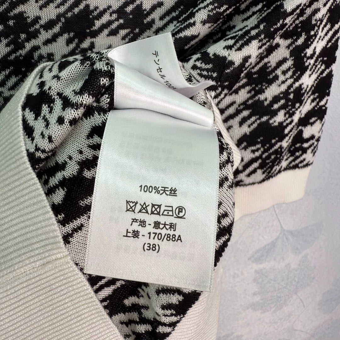 D 25 New Thousand Birdie Check Short Sleeve Knit Top
