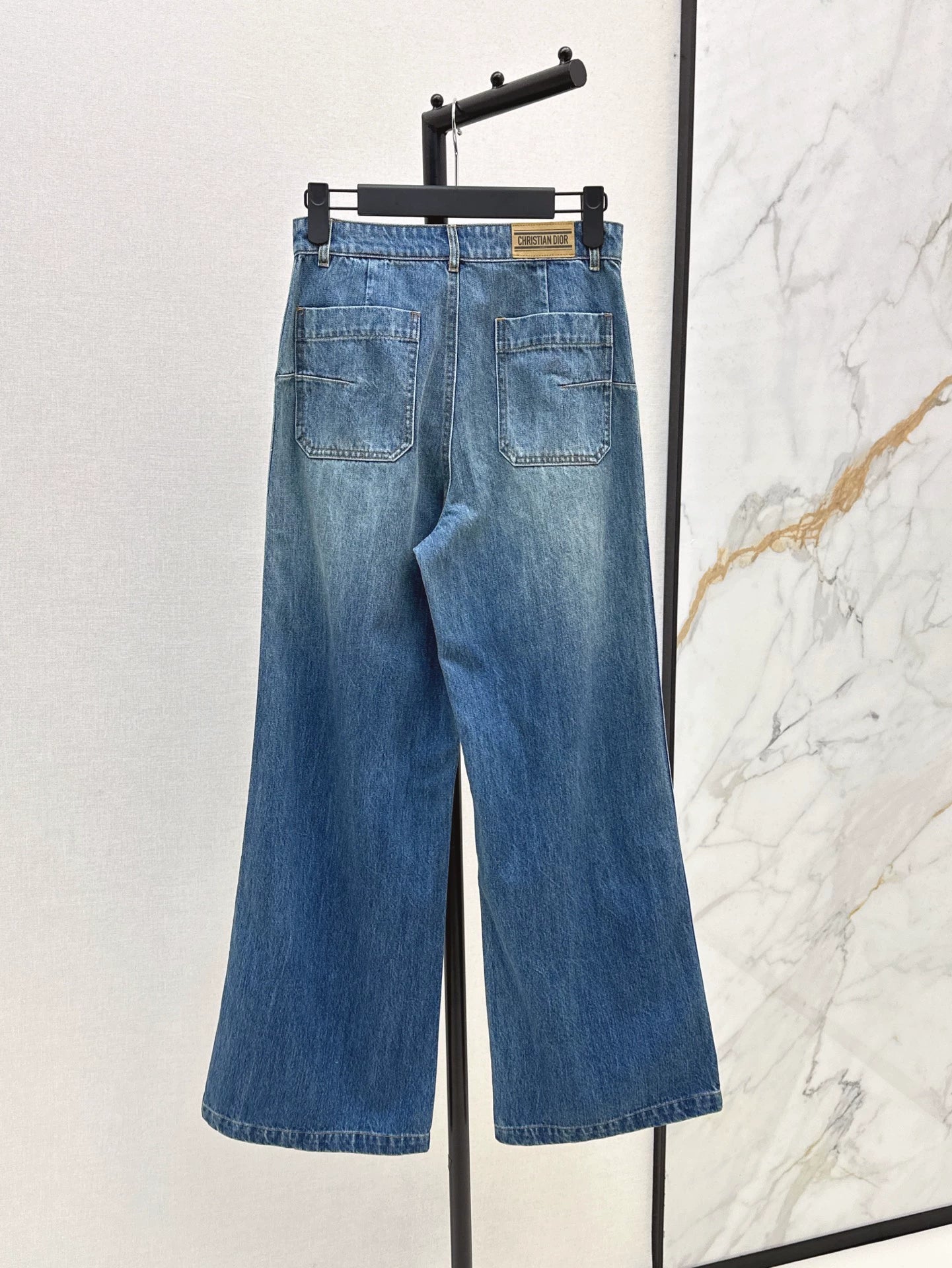 D 25 Spring/Summer New Wide Leg Jeans