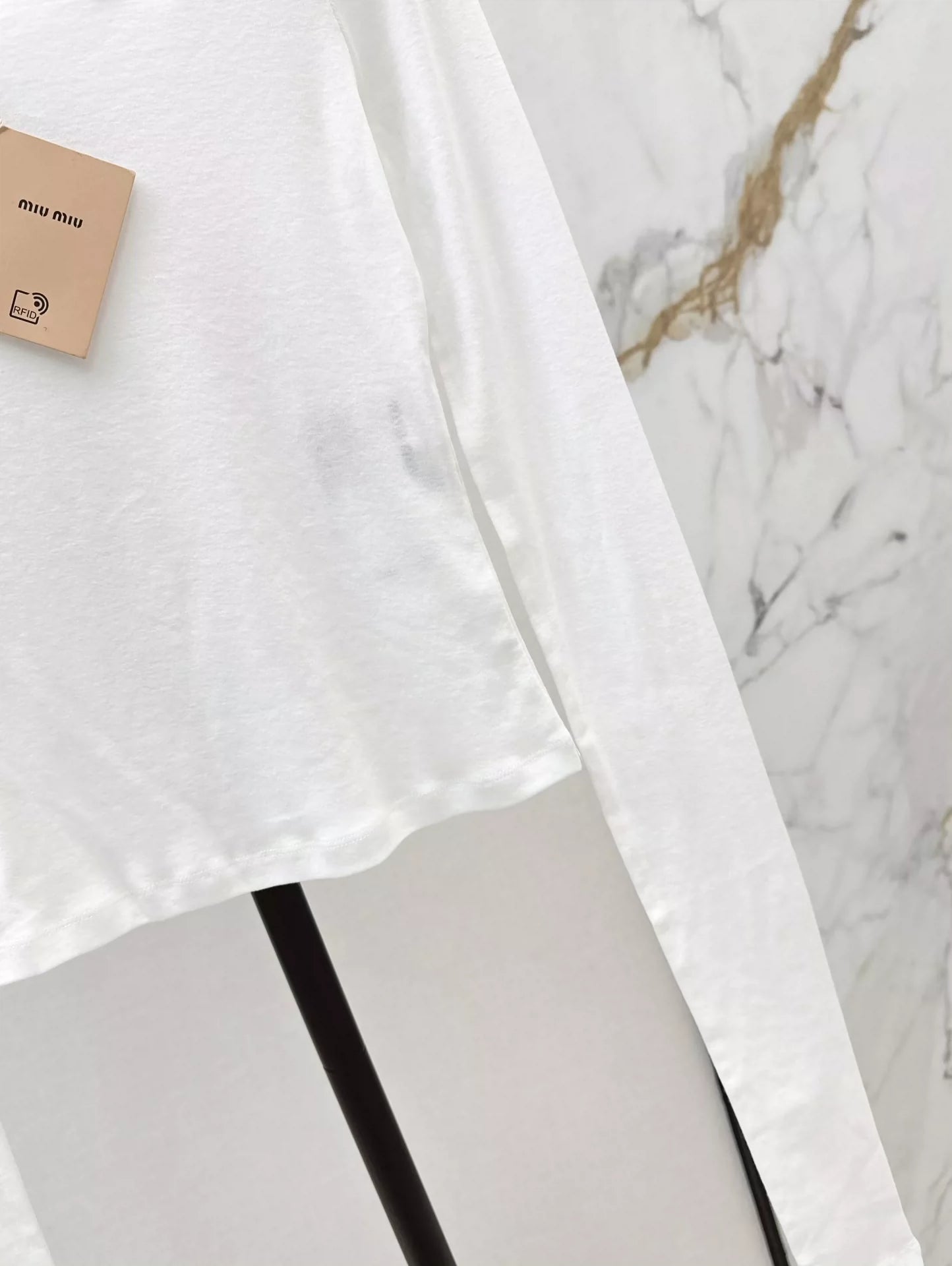 M 25 Early Autumn New Style One-shoulder Ultra-thin See-through Bottoming Shirt