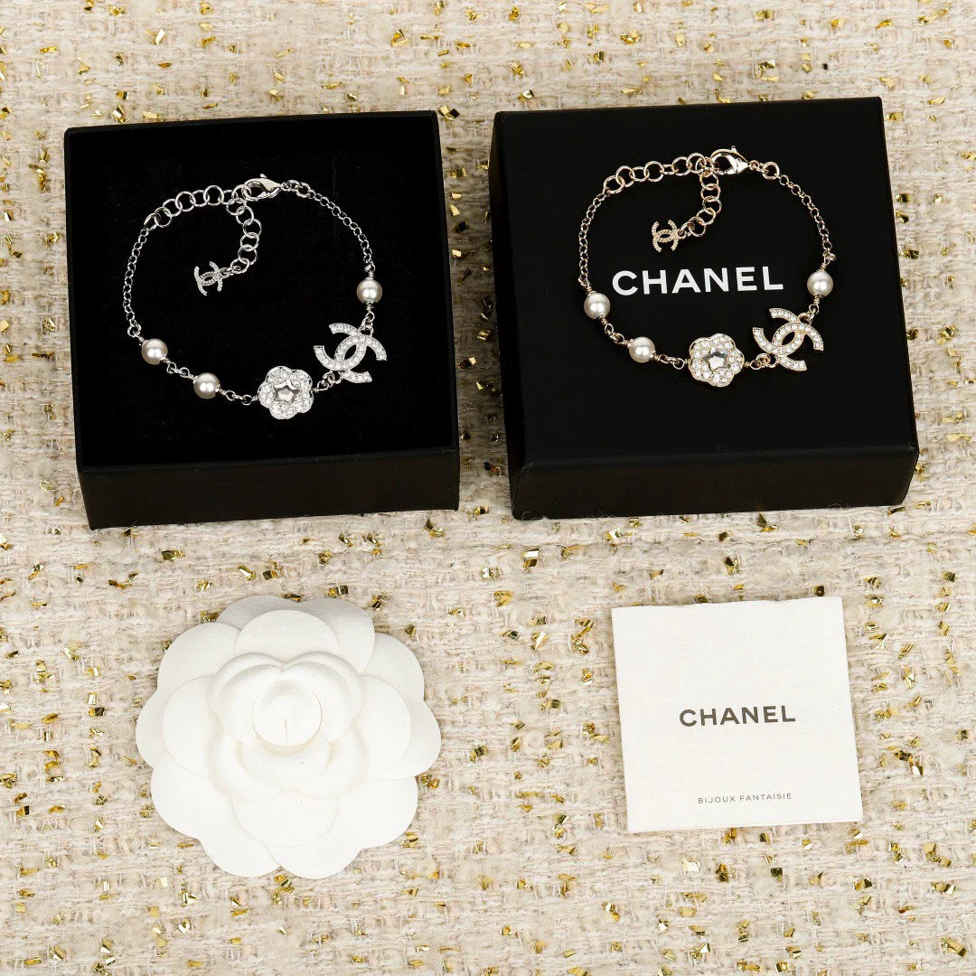 25 Spring and Summer New Classic Bracelet