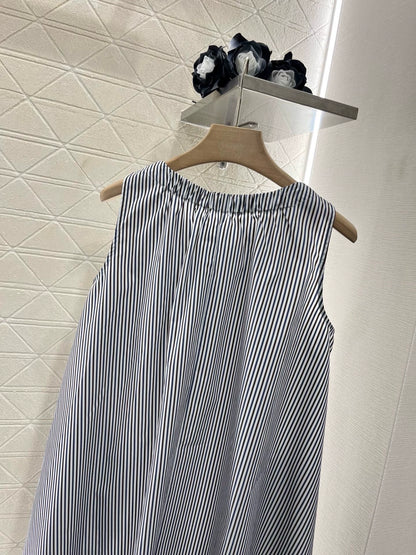 P 25 New Striped Sleeveless Dress