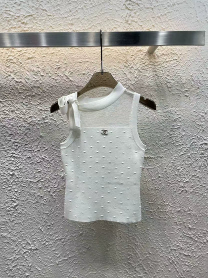 C 25 New three-dimensional pattern undershirt
