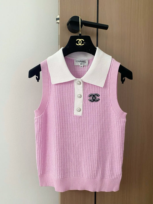 C 25 New Sleeveless Knit Vest with Button Down Collar