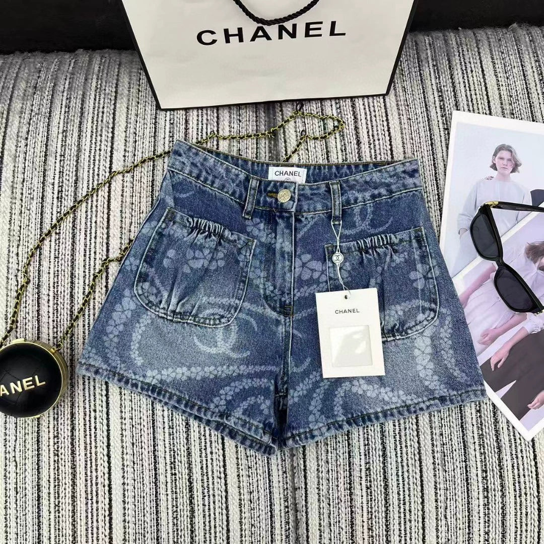 C 25 New Printed Denim Shorts