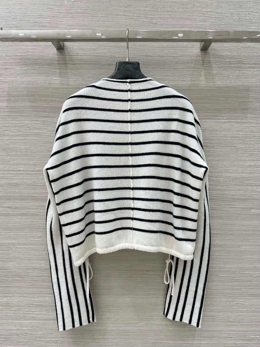 D 25 new drawstring design drawstring striped wool top.