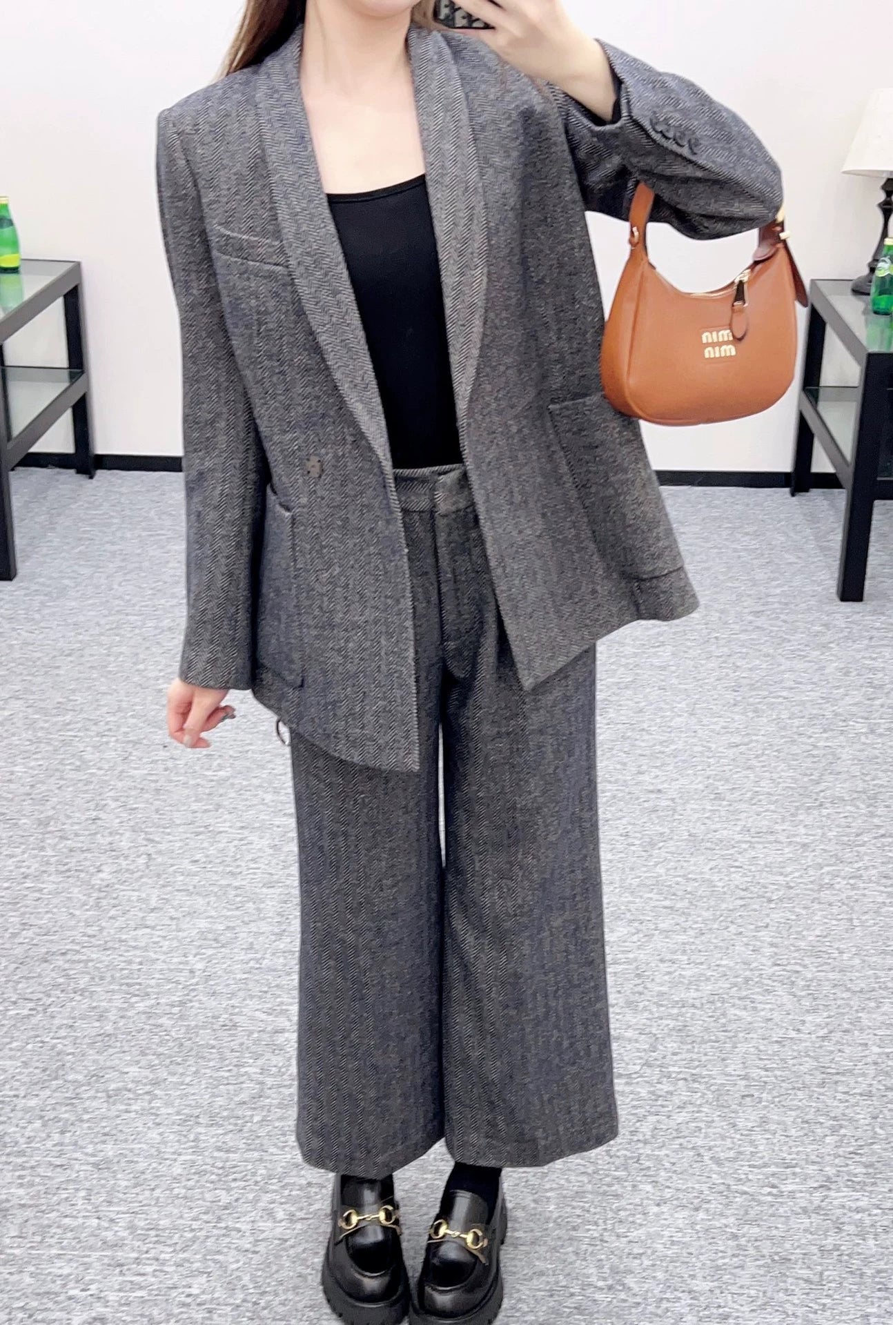 Ensemble veste de costume ceinturée + pantalon Bru 25