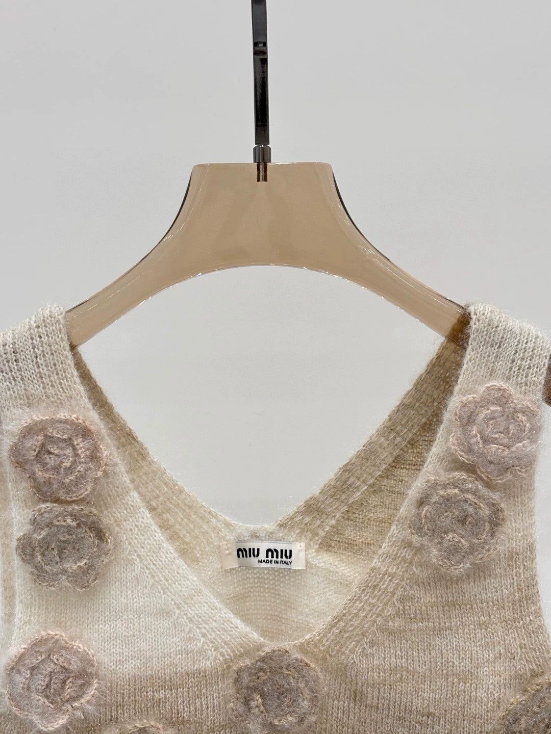 M 25 Summer new V-neck gradient flower three-dimensional jacquard sleeveless knitted vest