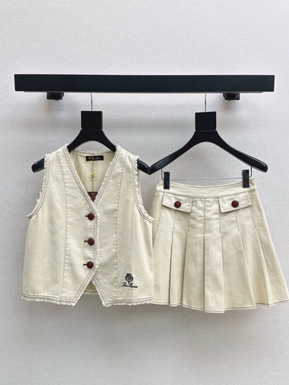 Lor 25 spring and summer new suit Sleeveless V-neck denim vest + age-reducing pressed pleated half skirt