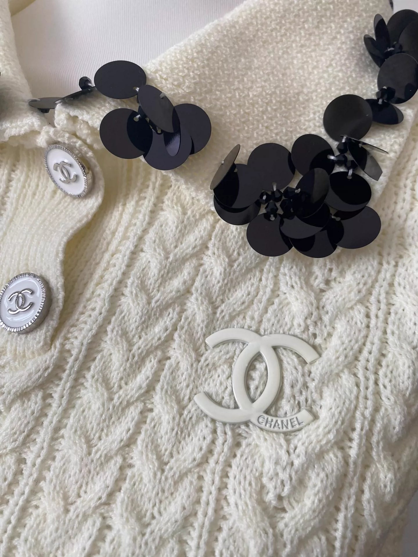 C 25 Black Sequin Embellished Turtleneck Vest