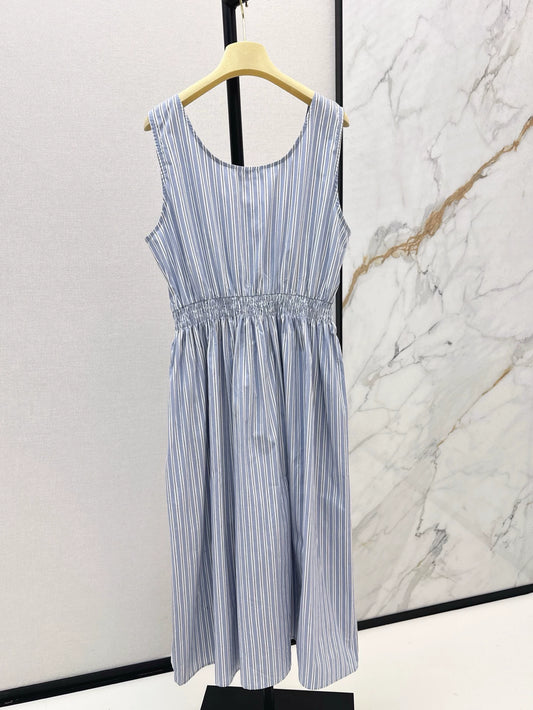 M 25 Spring and Summer New Blue Striped Sleeveless Dresses