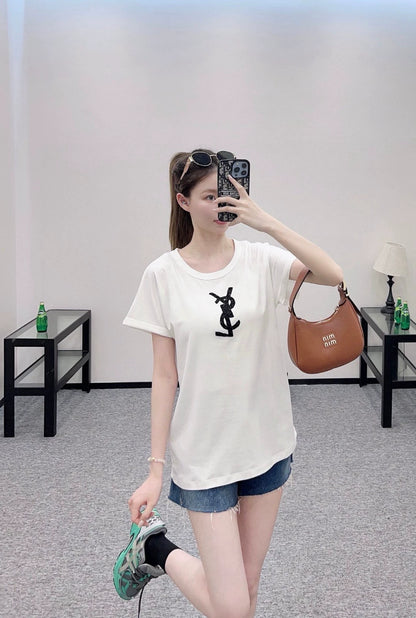Y 25 Heavy Duty Beaded Embroidered Letter Short Sleeve T-Shirt (White Pink Green)