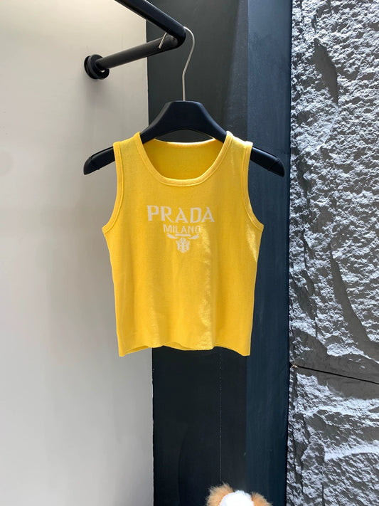 P 25 knitted undershirt