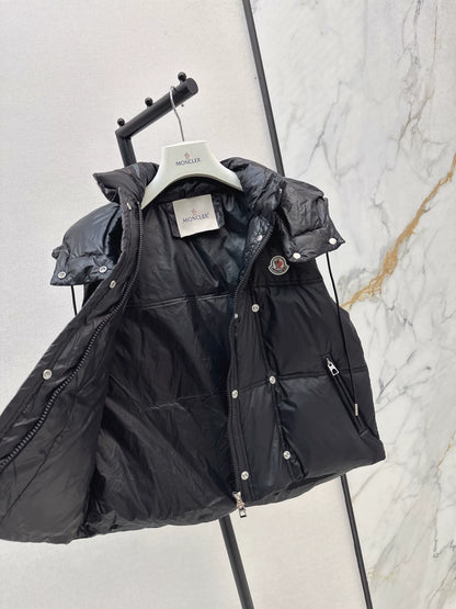 Mon 25 Detachable hooded stand-up collar down vest