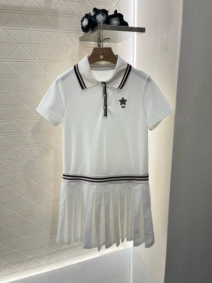 D 25 New Lapel Pleated Dress