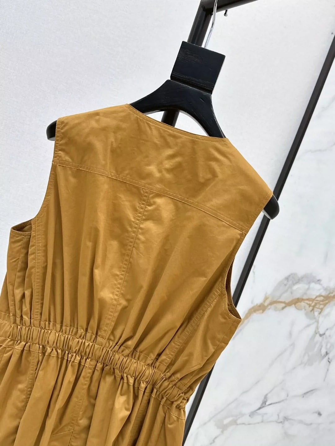 CHL 25 Spring and Summer New Temperament Workwear Pocket Vest Dresses