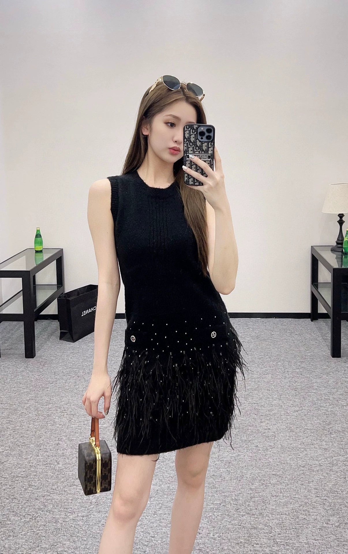 C 25 Spring and Summer new style hot diamond feather knitted vest skirt