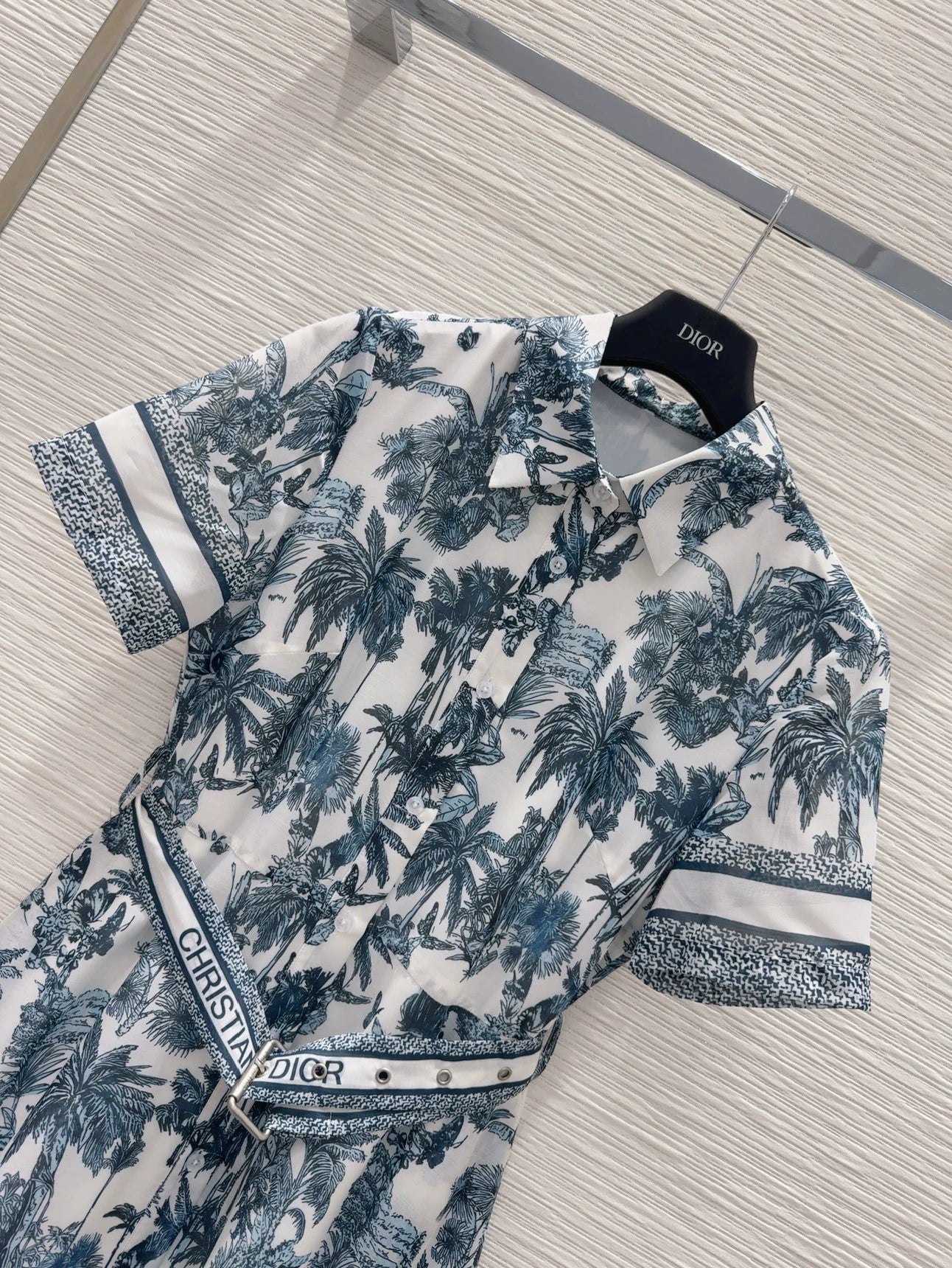 D 25 New Leaf Print Belted Short Sleeve Dresses