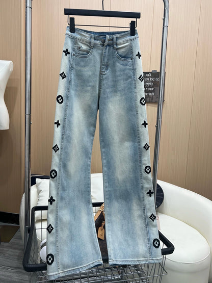 L 25 Embroidered Stretch Jeans