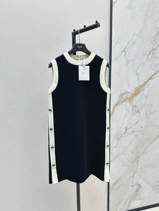 D 25 Spring/Summer New Classic Round Neck Sleeveless Dresses