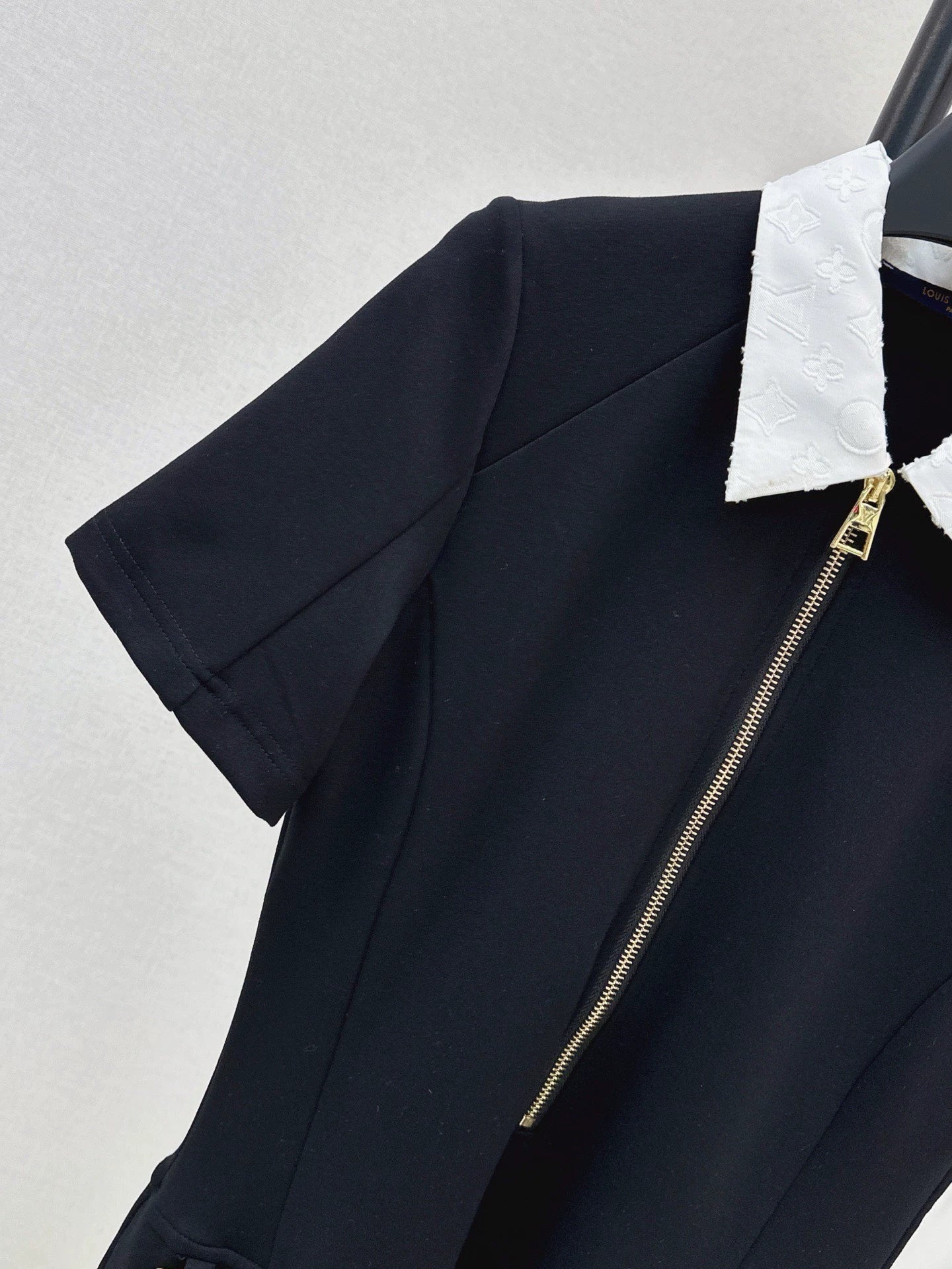 L 25 Spring/Summer New Letter Color Collision Lapel Dresses