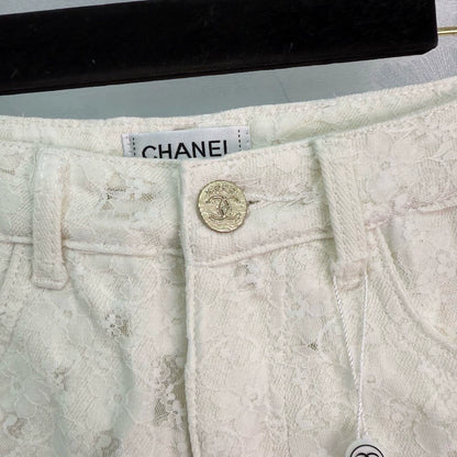 C 25 Spring/Summer new lace lined denim white shorts