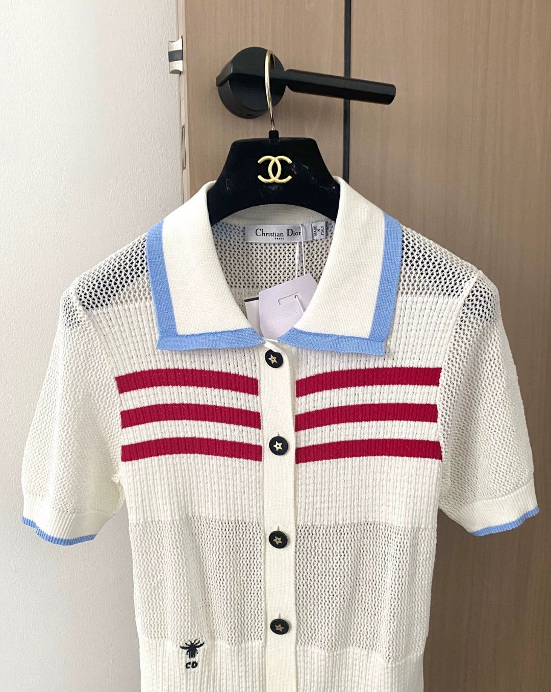 D 25 new striped bee embroidery single-breasted button-down lapel short-sleeved knitted cardigan