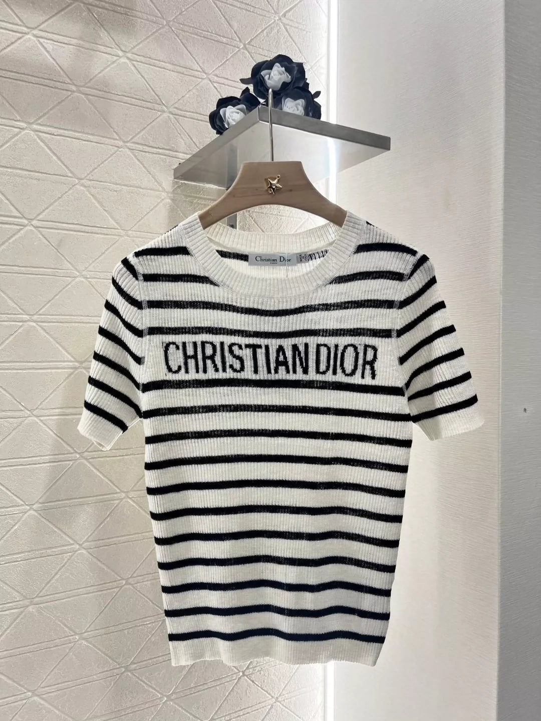 D 25 Spring and Summer new striped knitted short-sleeved top(black,white,pink)