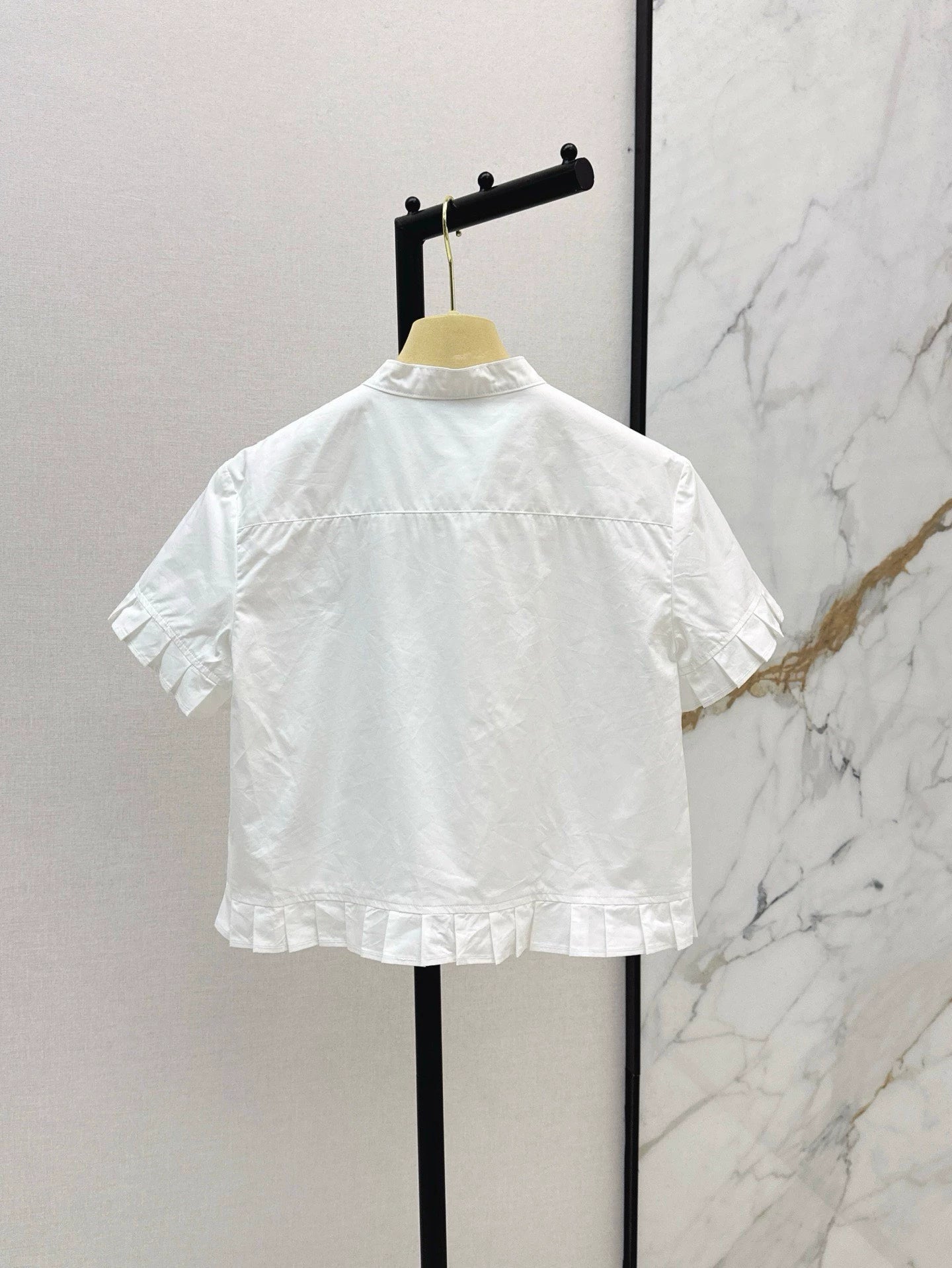 Chemise courte à volants pressés et broderie de lettres, nouvelle collection printemps/été M 25