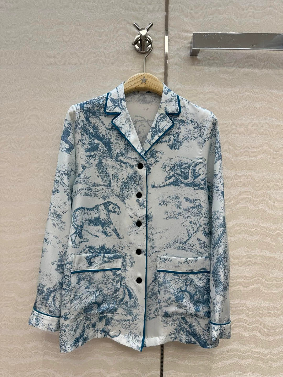 D 25 New Pajama Style Silk Shirt