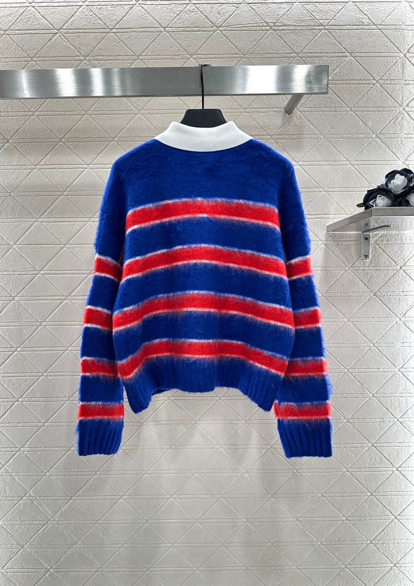 Ce 25 New Striped Polo Sweater