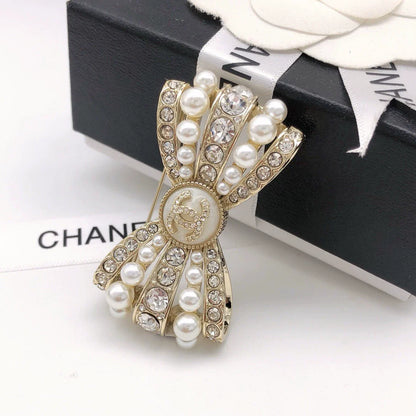 25 Summer new pearl diamond bow brooch