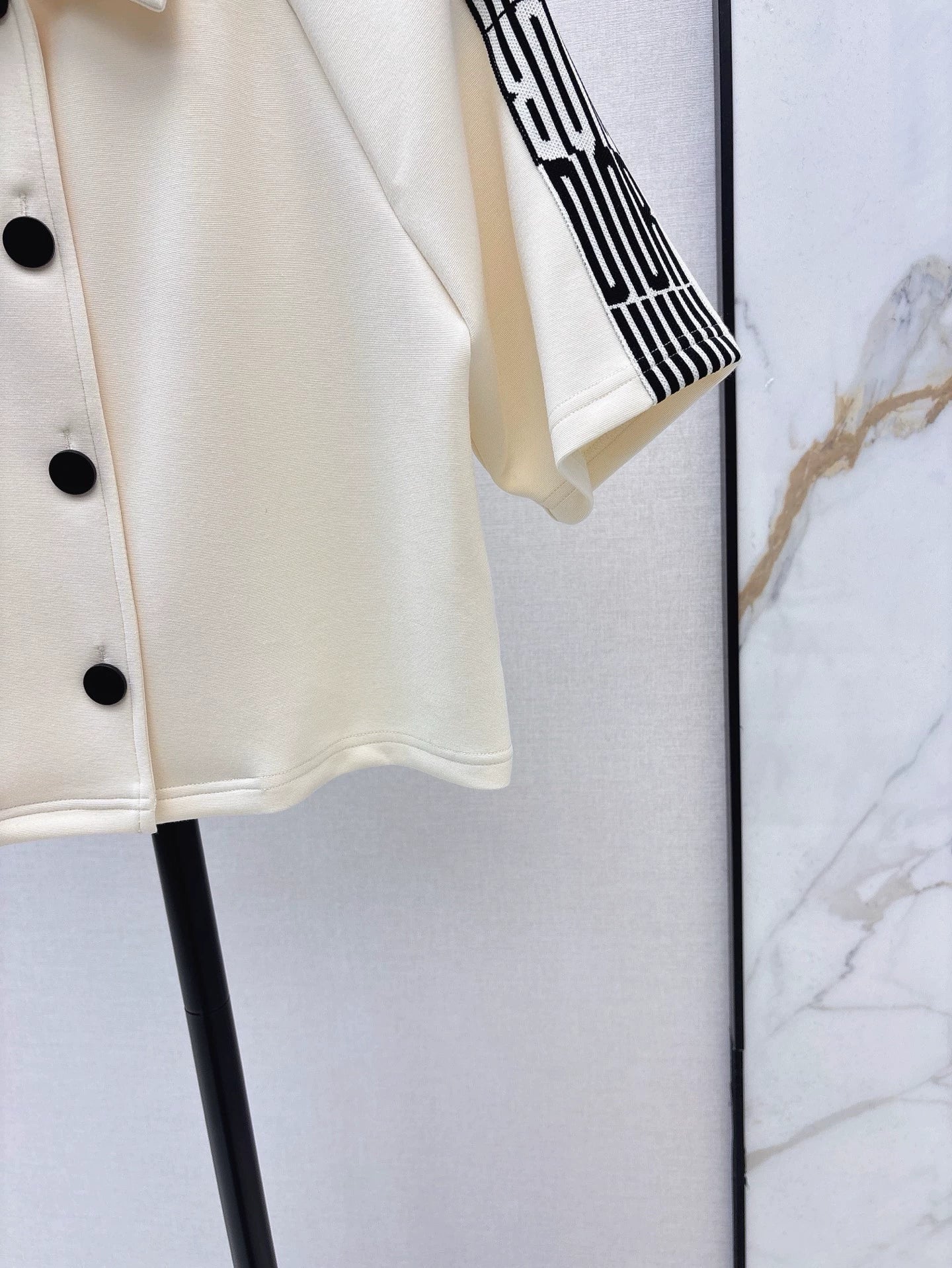 D 25 spring and summer latest stylish casual three-piece set small short jacket