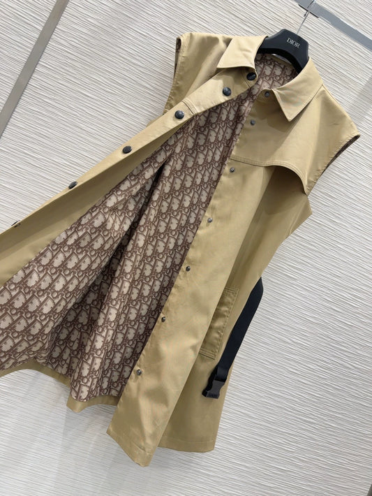 D 25 New Bee Embroidered Belt Single Breasted Vest Dresses