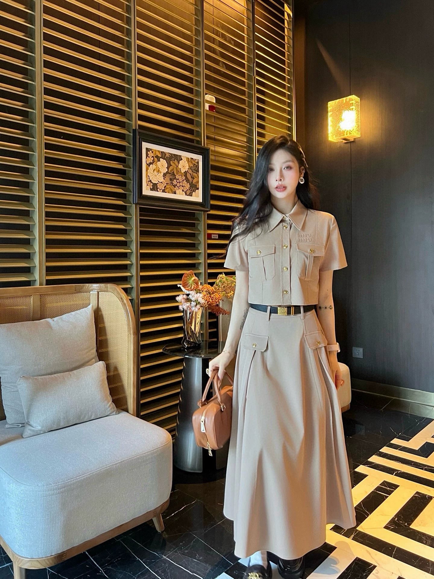 M 25 New Work Style Short Top + Skirt with Belt Set
