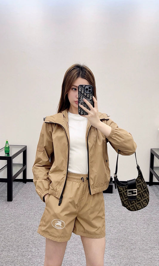 Bu 25 Spring/Summer  Hooded Sun Protection Jacket Shorts Set(Black,khaki)