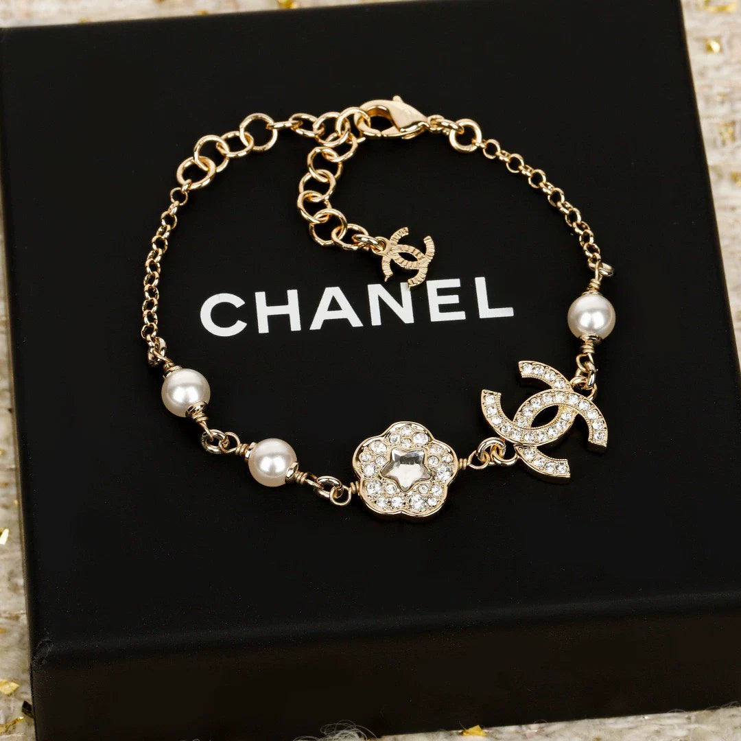 25 Spring and Summer New Classic Bracelet