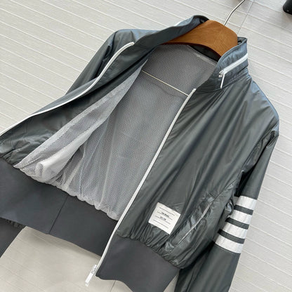 TH Spring/Summer 25 New Gray Jacket ➕Long Half Skirt Set