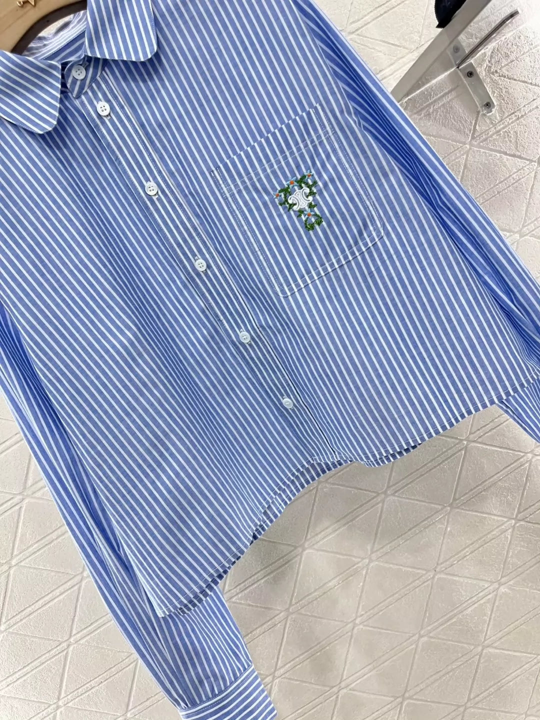 CE 25 new lapel embroidered striped shirt