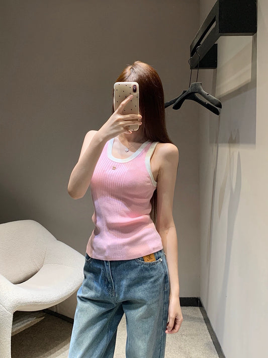 C 25 Vibrant Pink Slim Fit Knit Vest(Pink gray yellow)