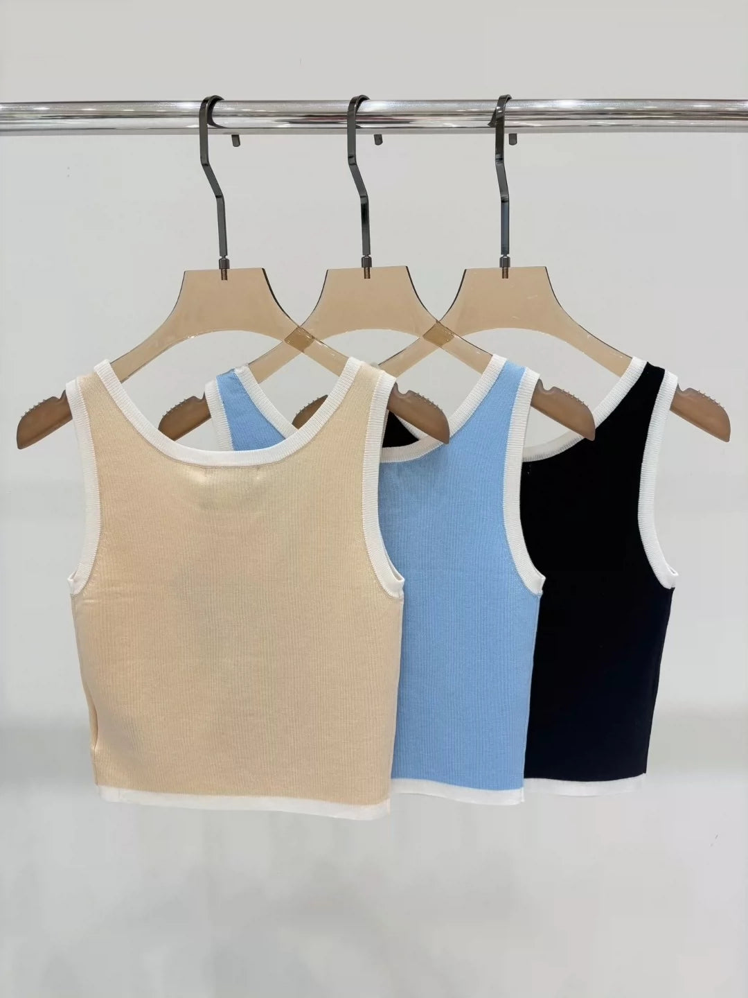 M 25 Summer new round neck letter logo patch edging contrast color simple casual knitted vest