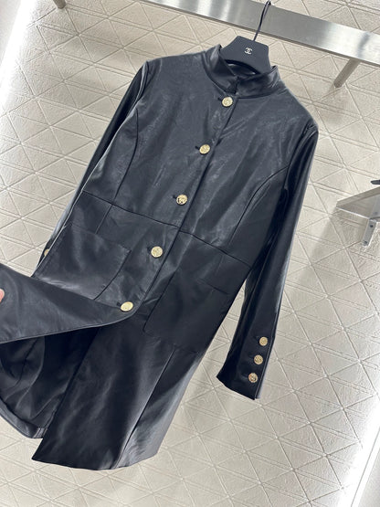 C 25 Mid-length leather trench coat.
