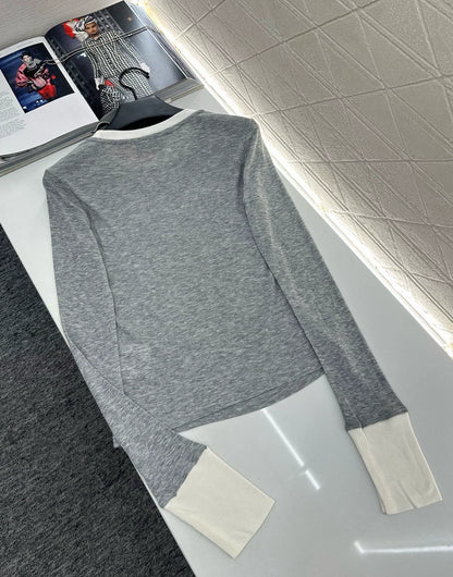 M 25 Simple, lettered, slim-fit base layer