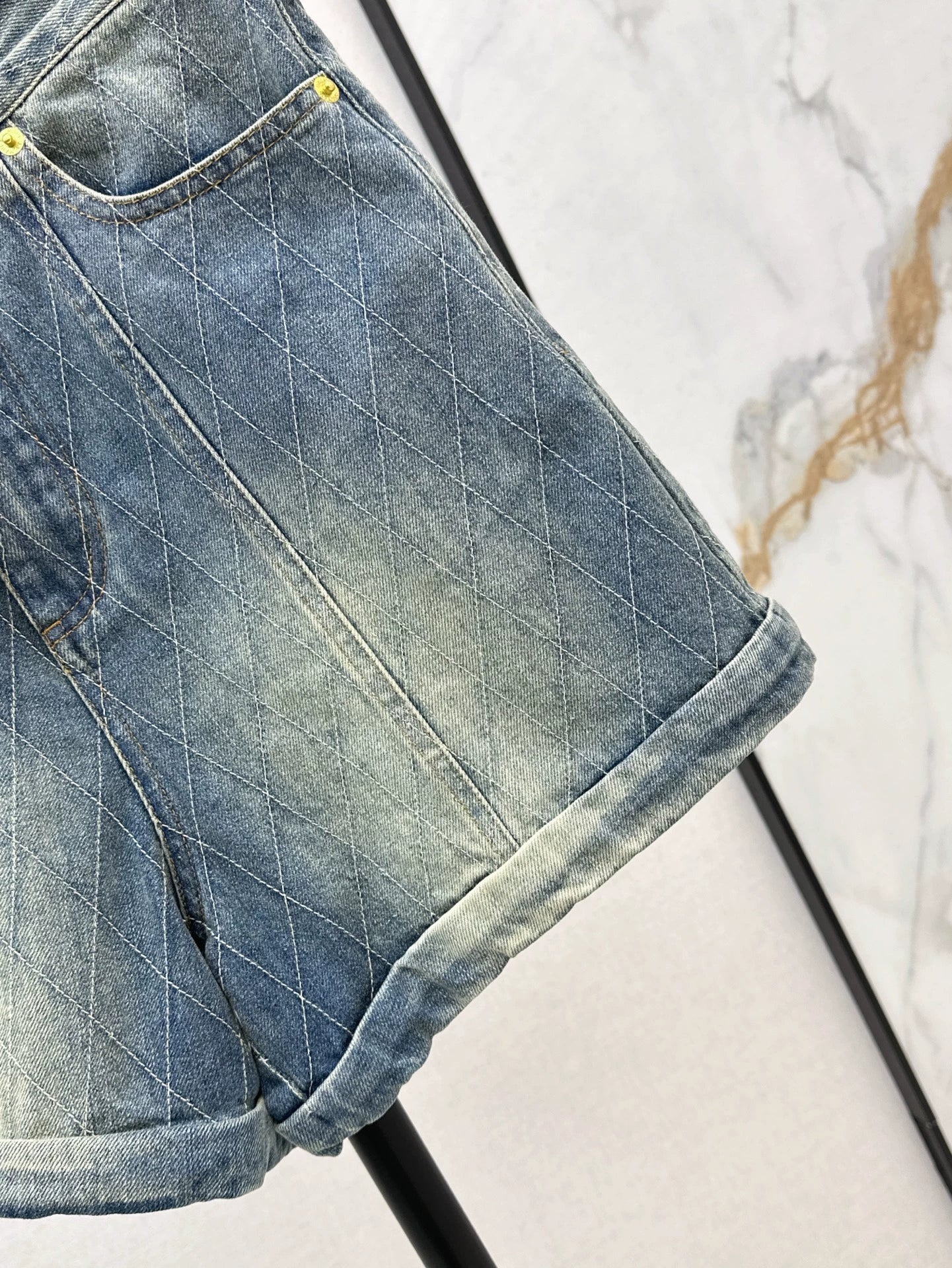 BA 25 Spring/Summer New Denim Rolled-Up Shorts
