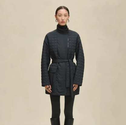H 25 Stand-up collar, zippered mid-length padded jacket.