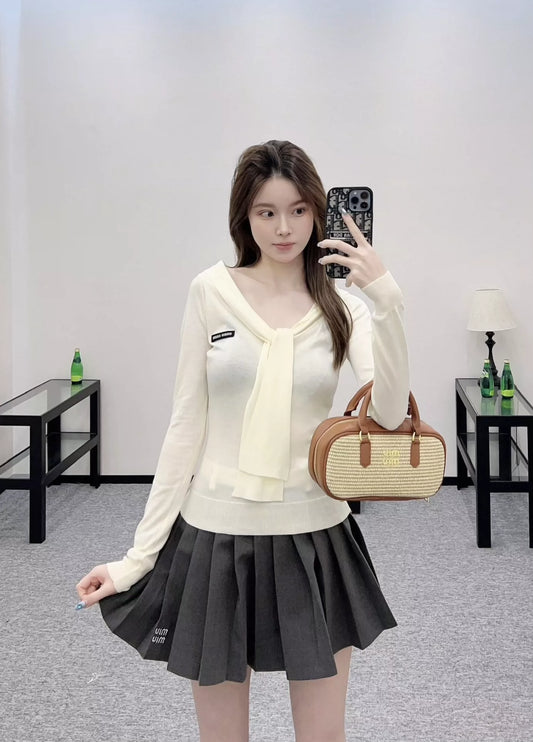 M 2025 new products on the shelves Lace-up knitted tops(beigi,gray)