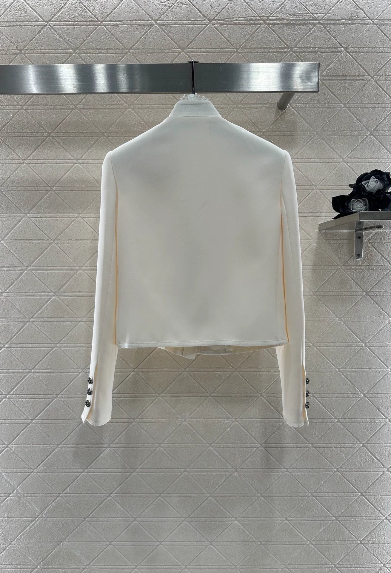 D 25fw Stand-up collar, water-soluble lace blazer.
