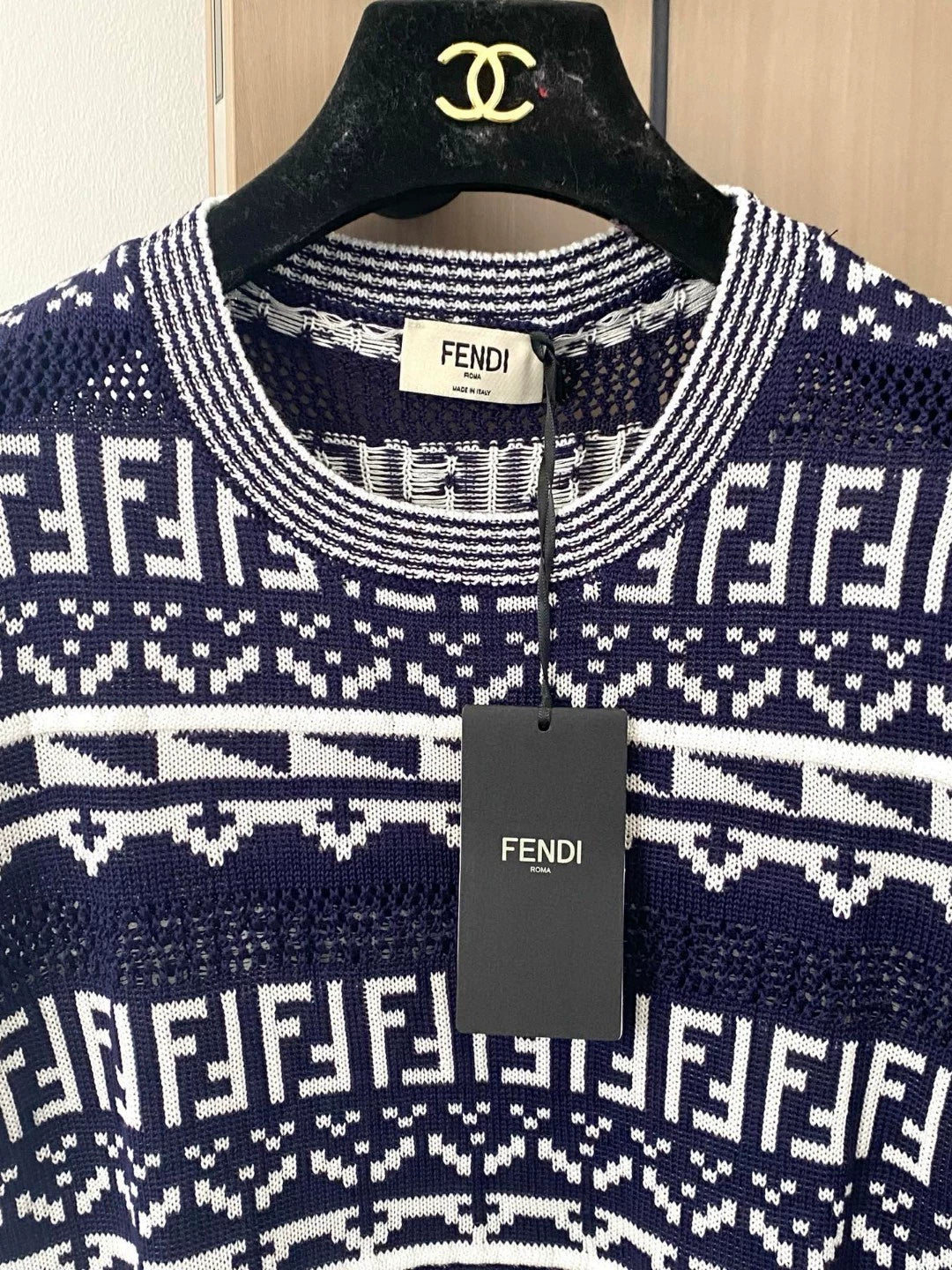 F 25 new pattern round neck short sleeve knit