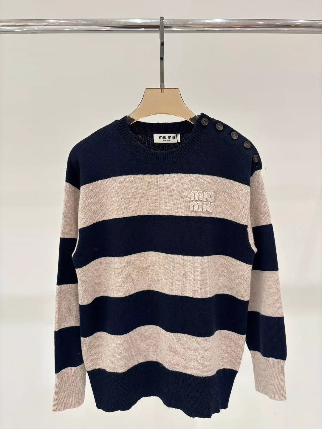 M 25 Spring and Summer new round neck letter logo patch striped color matching casual knitted long sleeve